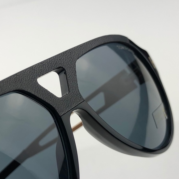New TOM FORD Paul Black Sunglasses FT0778 01A - Picture 8 of 16